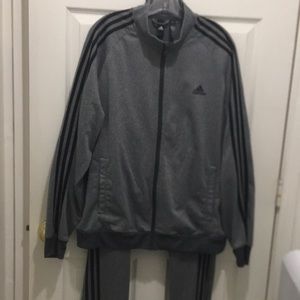 Adidas Tracksuit EUC sweatsuit warmup jogging jump leisure suit jacket pants set